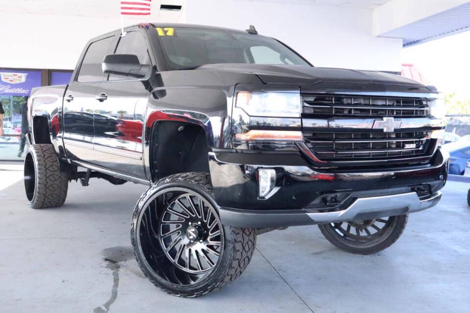 chevrolet silverado 1500 2017 3GCUKREC8HG406439 image chevrolet silverado 1500 2017 3GCUKREC8HG406439 image